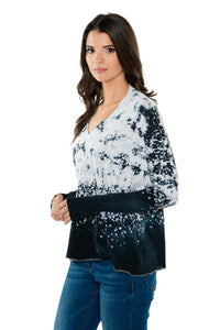 ARIA Boxy Long Sleeve V-Neck